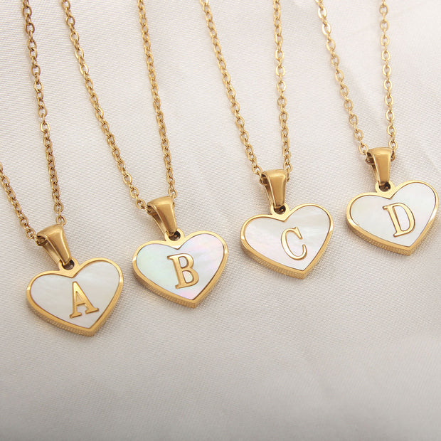 26 Letter Heart-shaped Necklace White Shell Love Clavicle Chain