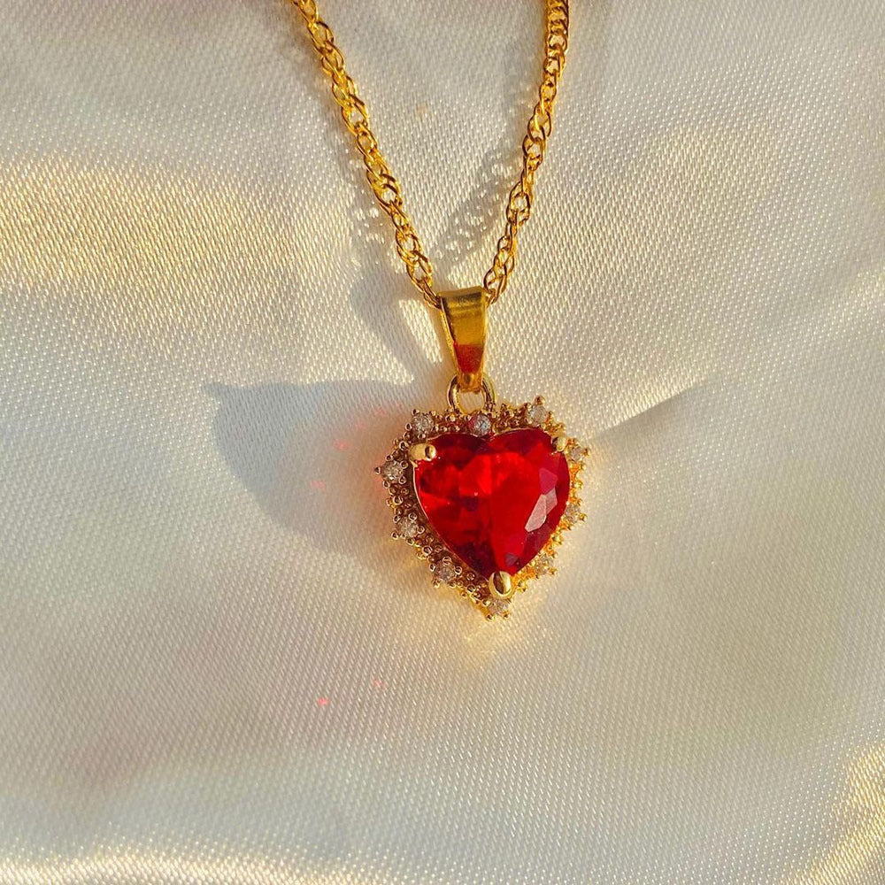 Colorful Rhinestones Heart-shaped Necklace Love Gold Clavicle