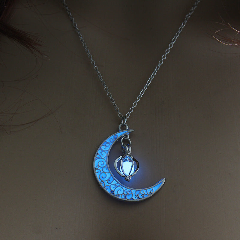 Glowing Pendant Necklaces Silver Plated Chain Necklaces - Jps collections