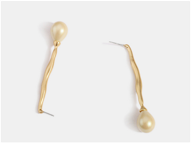 Simple pearl earrings - Jps collections