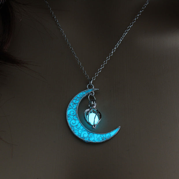 Glowing Pendant Necklaces Silver Plated Chain Necklaces - Jps collections