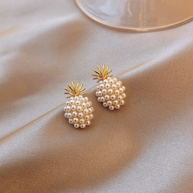 Pineapple Pearl Earrings - Jps collections