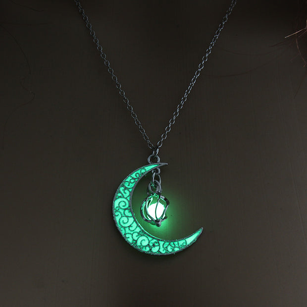 Glowing Pendant Necklaces Silver Plated Chain Necklaces - Jps collections