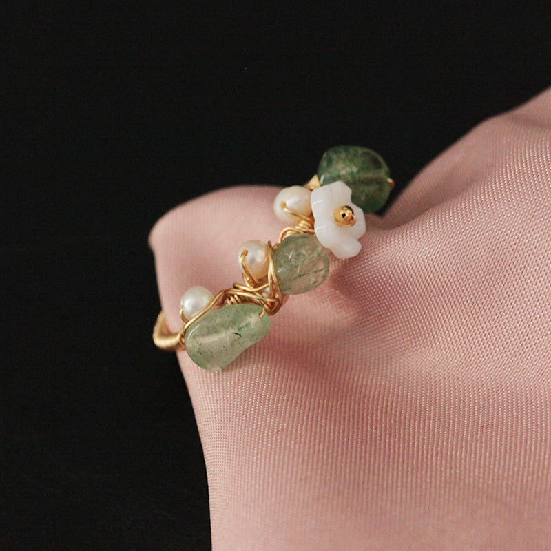 Original stone knitted flower ring