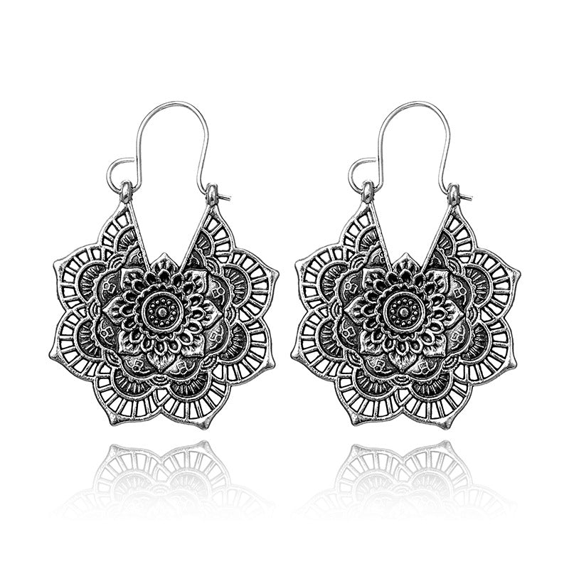 Vintage ethnic style metal openwork floral flower earrings - Jps collections