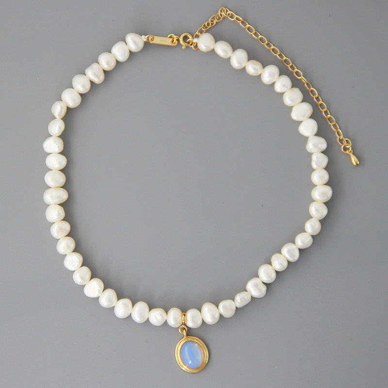 Round Medal Pearl Necklace Irregular Pearl - Jps collections